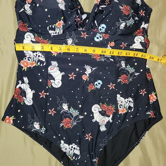 Disney Villains 1 One Piece Bathing Suit From Torrid - Picture 4 of 15